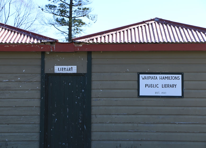 Waipiata public library