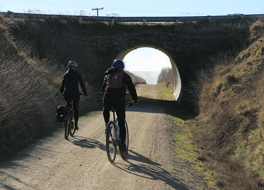 thousands of cyclists ride the Otago Central Rail Trail every year